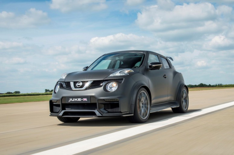 Экстремальный Nissan Juke-R 2.0 запустили в производство