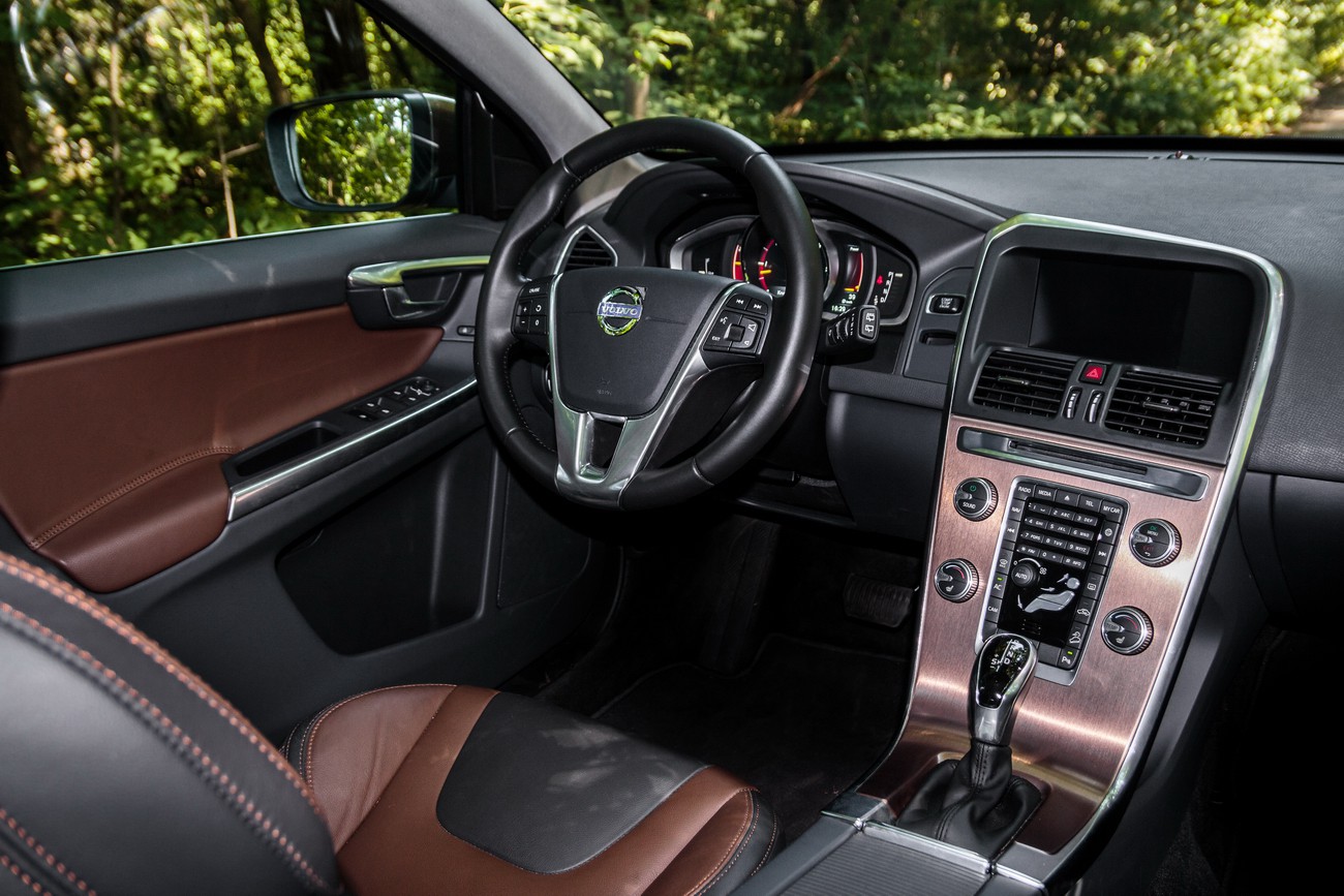 Тест-драйв Volvo XC60 2015: дауншифтинг по-шведски?
