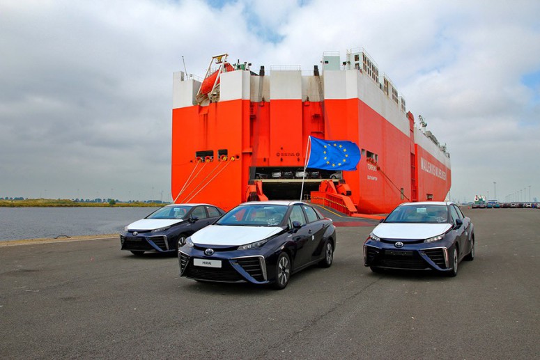 Водородная Toyota Mirai пришла в Европу