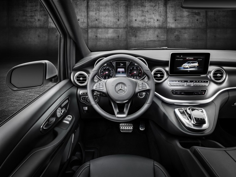 AMG добавил стиля крутому минивэну Mercedes V-Class: фото