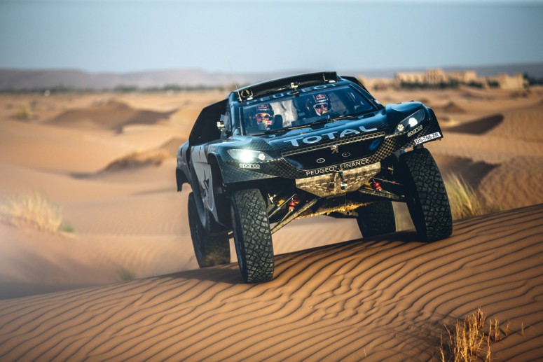 Раллийный Peugeot 2008 DKR обновился для 2016 Dakar Rally [видео]