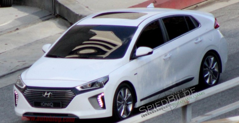Гибрид Hyundai Ioniq попался фотошпионам