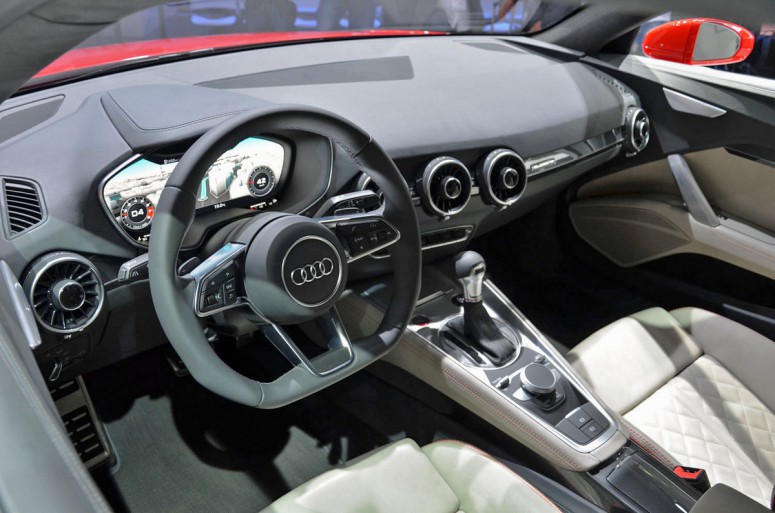 Audi форсирует разработку Q6 e-tron и Q6 h-tron