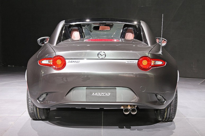 Дайте два: Mazda сделала эдакий Porsche 911 Targa [фото]