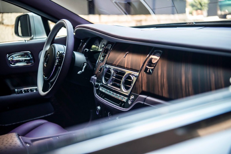 Rolls-Royce презентовала линейку под названием «От заката до рассвета»