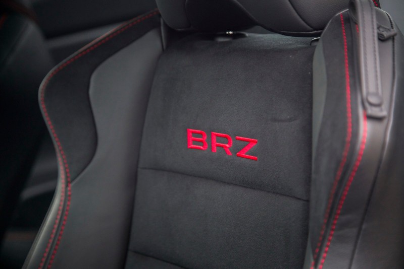 2017 Subaru BRZ напомнила о себе легким обновлением (фотогалерея)