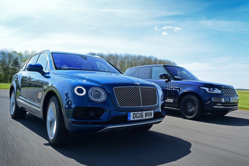 Кто быстрее: Bentley Bentayga или Range Rover (видео)