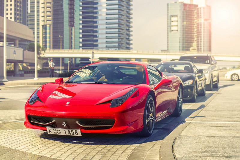 Ferrari полностью переходит на гибридные технологии