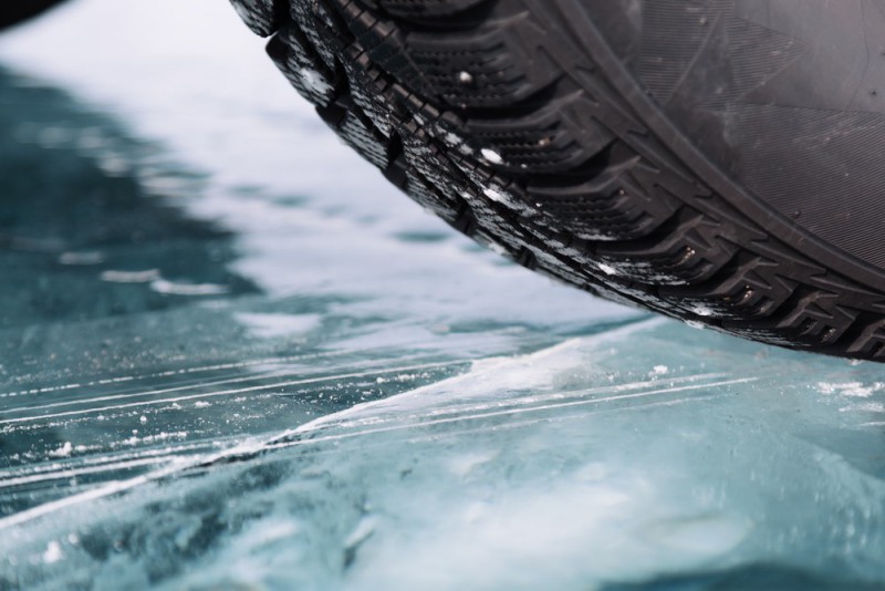 Развенчиваем 8 главных мифов про зимние шины