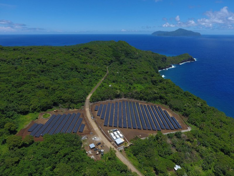 Tesla и SolarCity обеспечат электроэнергией удаленные острова [видео]