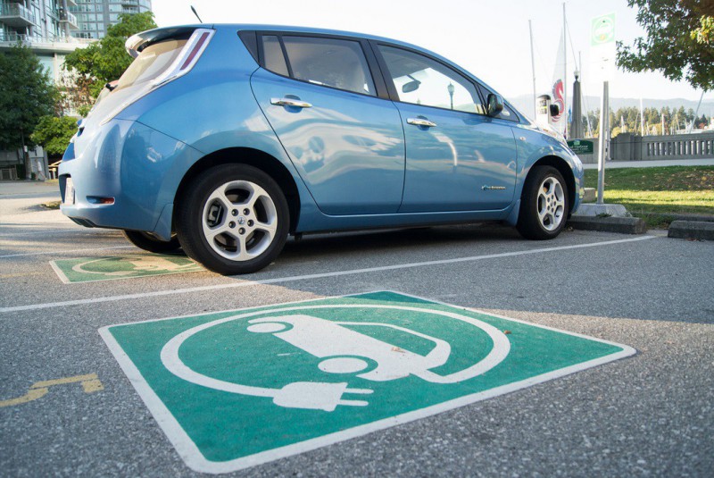 Законопроект №5494: электромобили могут подешеветь на 20%