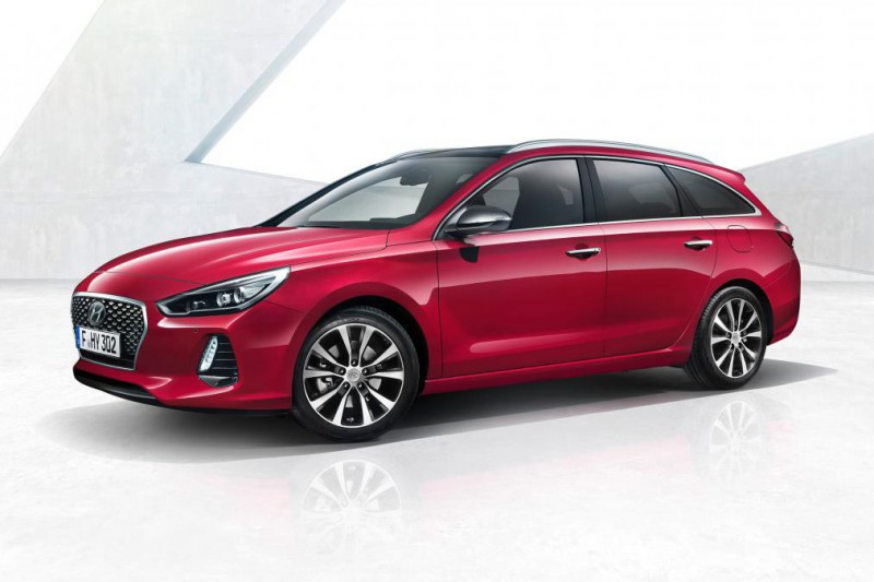 Hyundai показал универсал i30, не дожидаясь Женевского автосалона