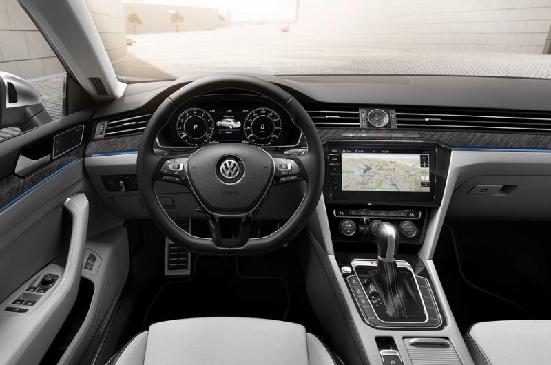 Новый Volkswagen Arteon идет на замену модели СС и посоревнуется с BMW 4 Series
