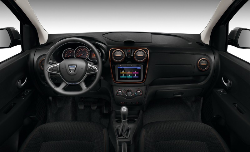 Dacia предложила более дорогие версии всех моделей под названием Explorer Limited Edition