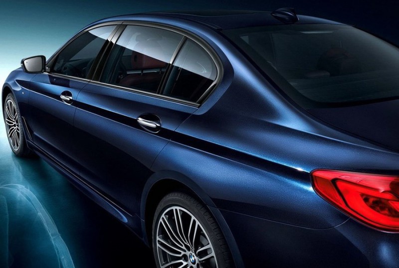 BMW 5-Series растянулся для Китая и получил суффикс Li