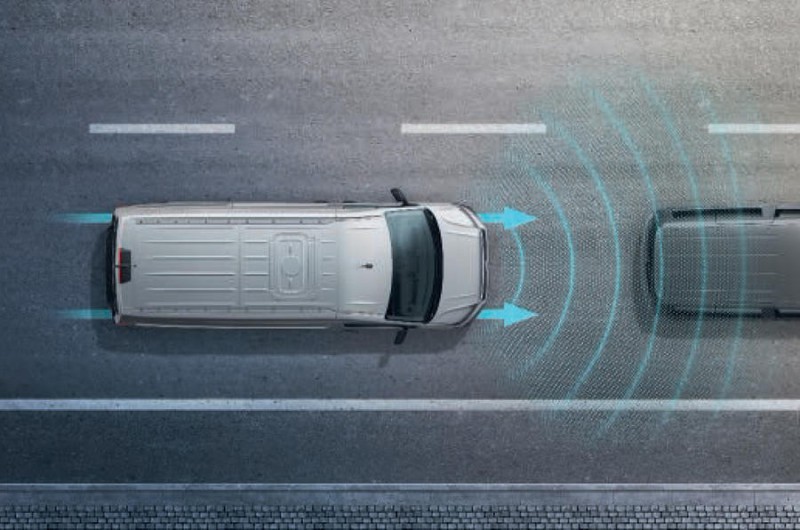 Volkswagen первым оснастит коммерческий транспорт технологиями безопасности