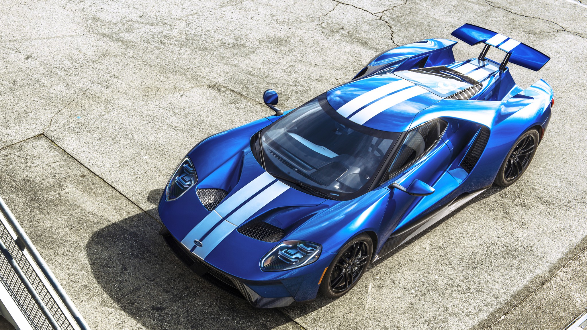 Тест-драйв суперкара Ford GT от Top Gear