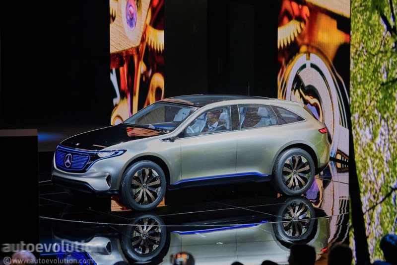 Mercedes EQ-A: немецкий бренд пообещал превзойти Tesla