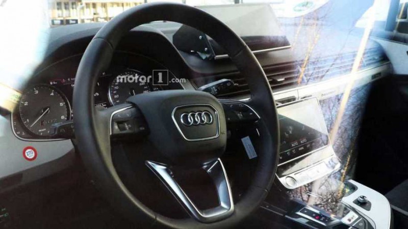 Audi Q8 замечен на дорогах Германии без камуфляжа