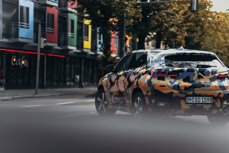 2018 BMW X7 первоначально предложит лишь три двигателя