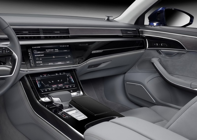 Новая Audi A8: уникальную акустику и 3D-звук создала компания Bang & Olufsen