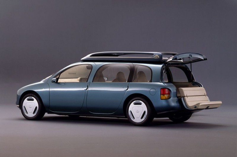 Забытый концепт семейного автомобиля – Nissan Cocoon