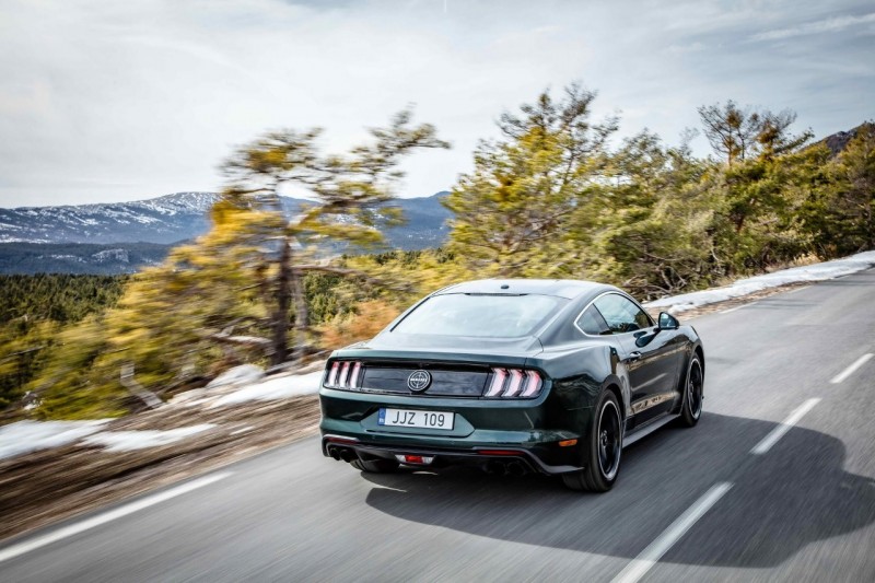 Ford идет покорять Европу новым Mustang