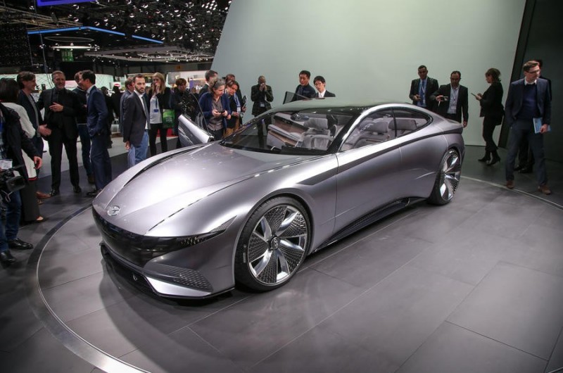 Концепт Hyundai Le Fil Rouge: будущий дизайн моделей бренда
