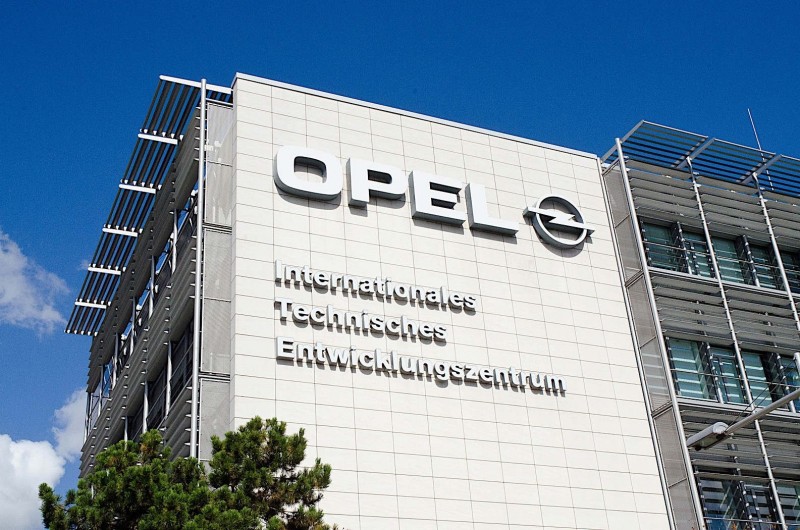 Opel разработает для PSA двигатели следующего поколения