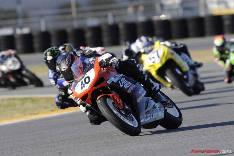 Гонки на мотоциклах 2011: опасные круги Ducati в Daytona 200 [видео]