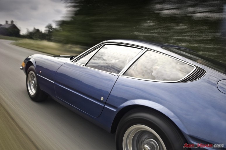 Легендарная классическая Ferrari Daytona выставлена на продажу [фото]
