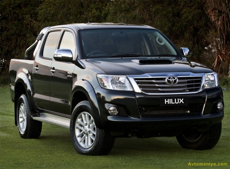 Toyota представила Hilux 2012 модельного года