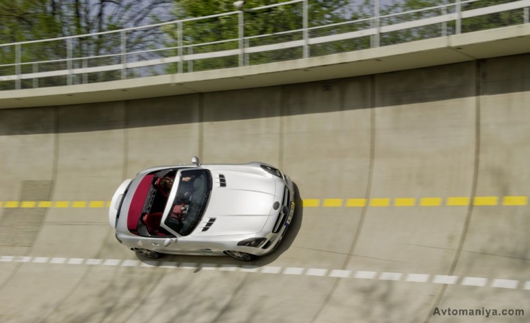 Mercedes SLS AMG Roadster: новое промо-видео [видео]