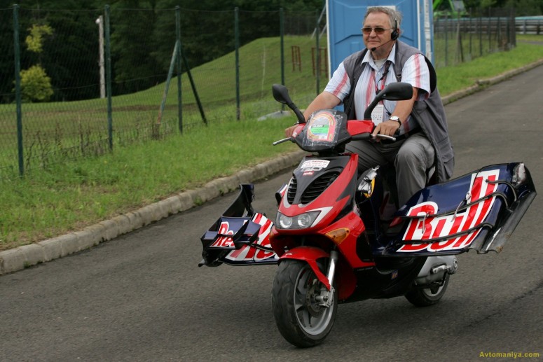 За кадром Гран-при Венгрии 2011 [66 фото]