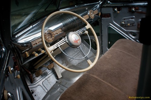    : 1939 Pontiac Ghost