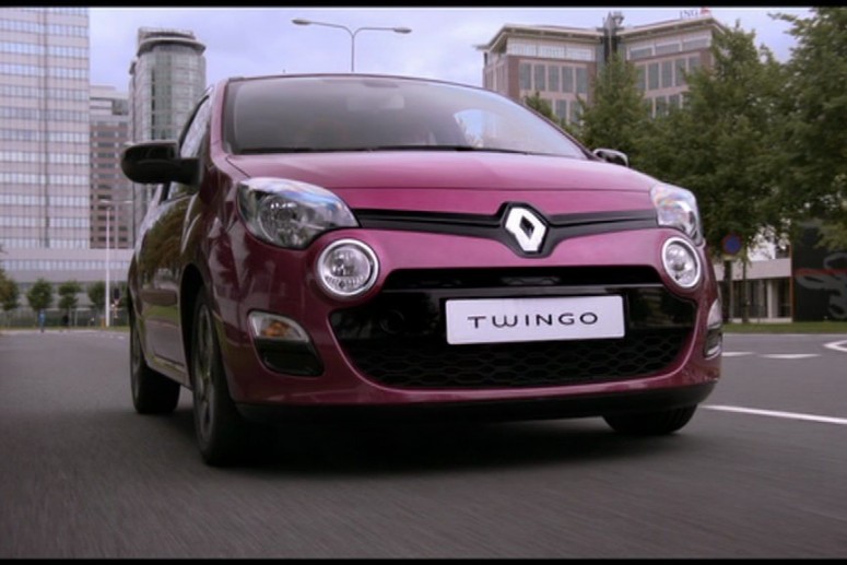 Первое видео обновленного Renault Twingo 2012 года