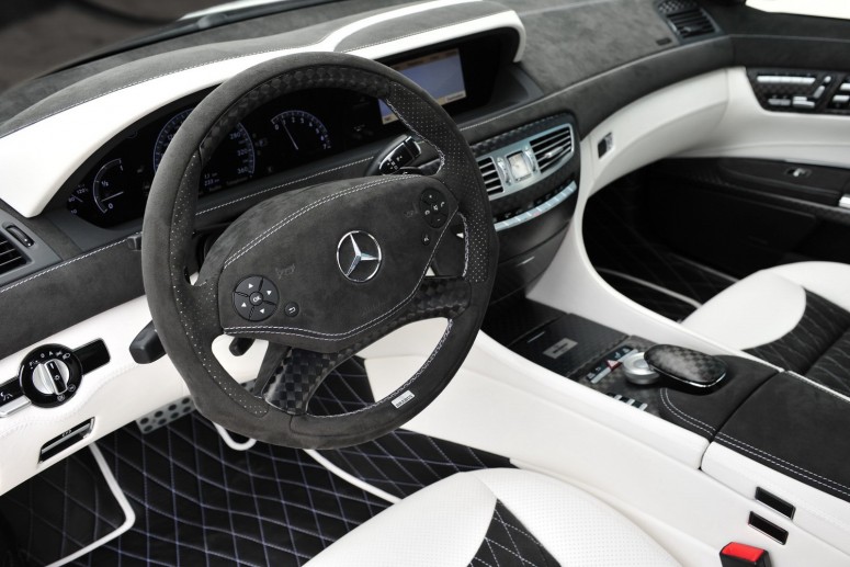 Самый быстрый Mercedes CL 600 показали в Дубаи тюнеры Brabus