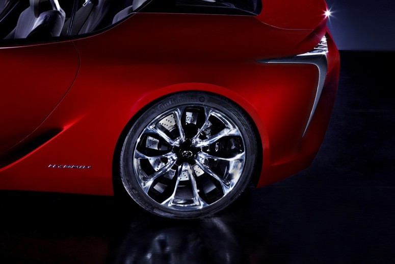 Lexus показал официальные изображения спорткара LF-LC