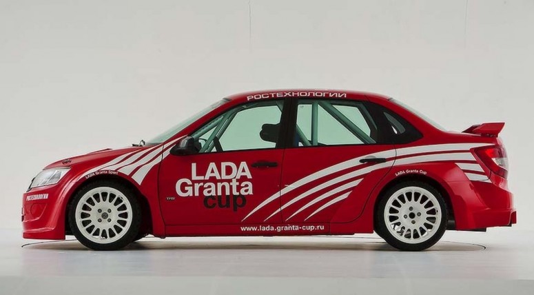 LADA Granta Sport готовится к мировому чемпионату WTCC