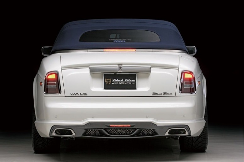 Благородный бизон: Rolls-Royce Phantom Drophead Coupe Black Bison