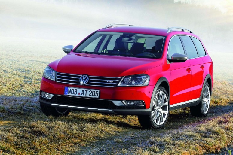 Volkswagen Passat Alltrack вышел на рынок