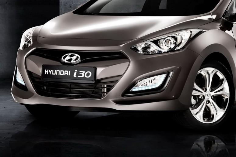 Hyundai пополнила линейку i30 2012 универсалом