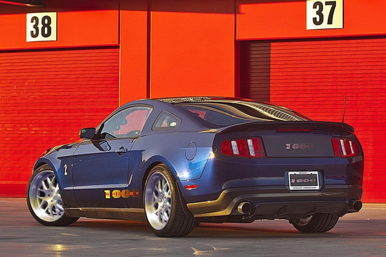 Фотография 1000-сильного Mustang Shelby GT500 оказалась подделкой