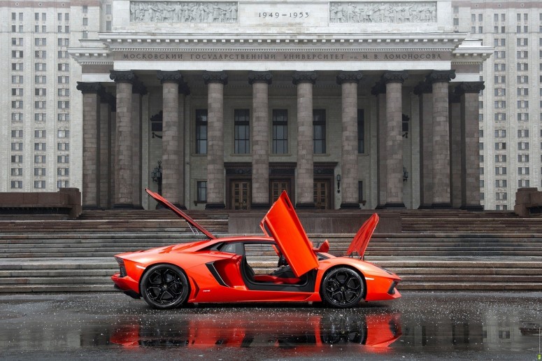 Lamborghini официально в России и с трехлетней гарантией