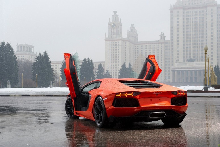 Lamborghini официально в России и с трехлетней гарантией