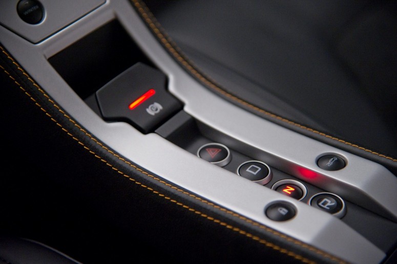 2013 McLaren MP4-12C: модернизация и увеличение мощности