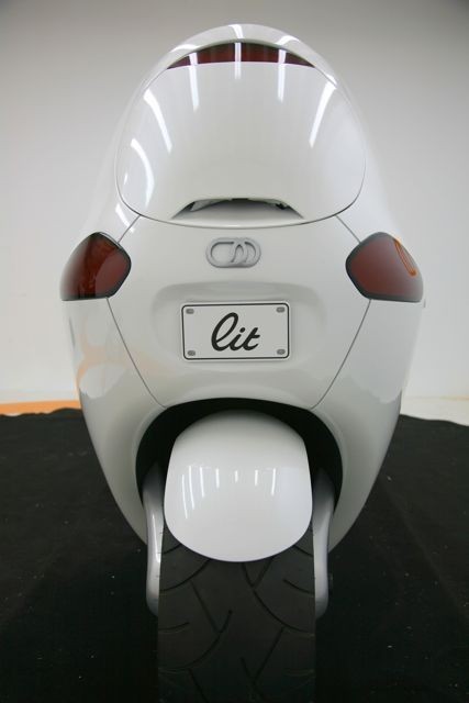 Lit Motors представила прототип самобалансирующего электробайка [видео]