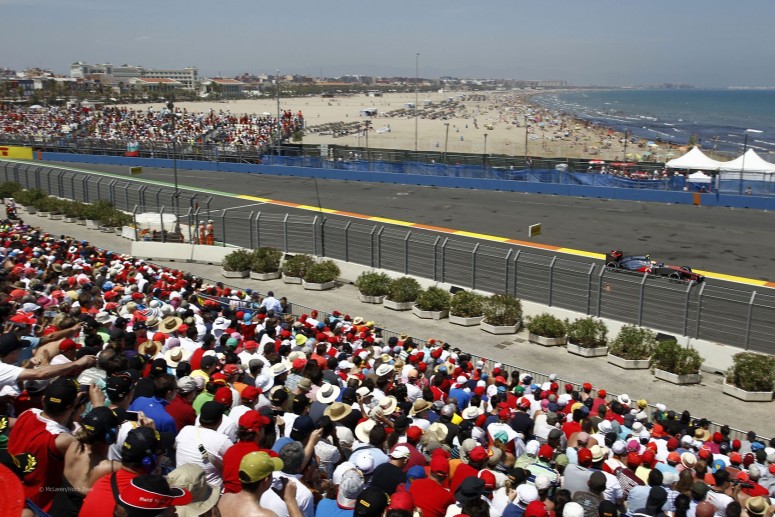 За кадром Гран При Европы 2012: фоторепортаж