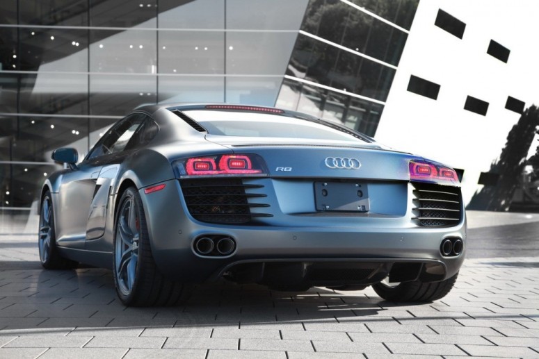 Audi предложило американцам эксклюзивное издание R8 2013
