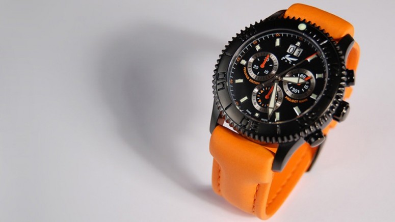 Kahn продемонстрировала оранжевые часы Vesuvius Edition